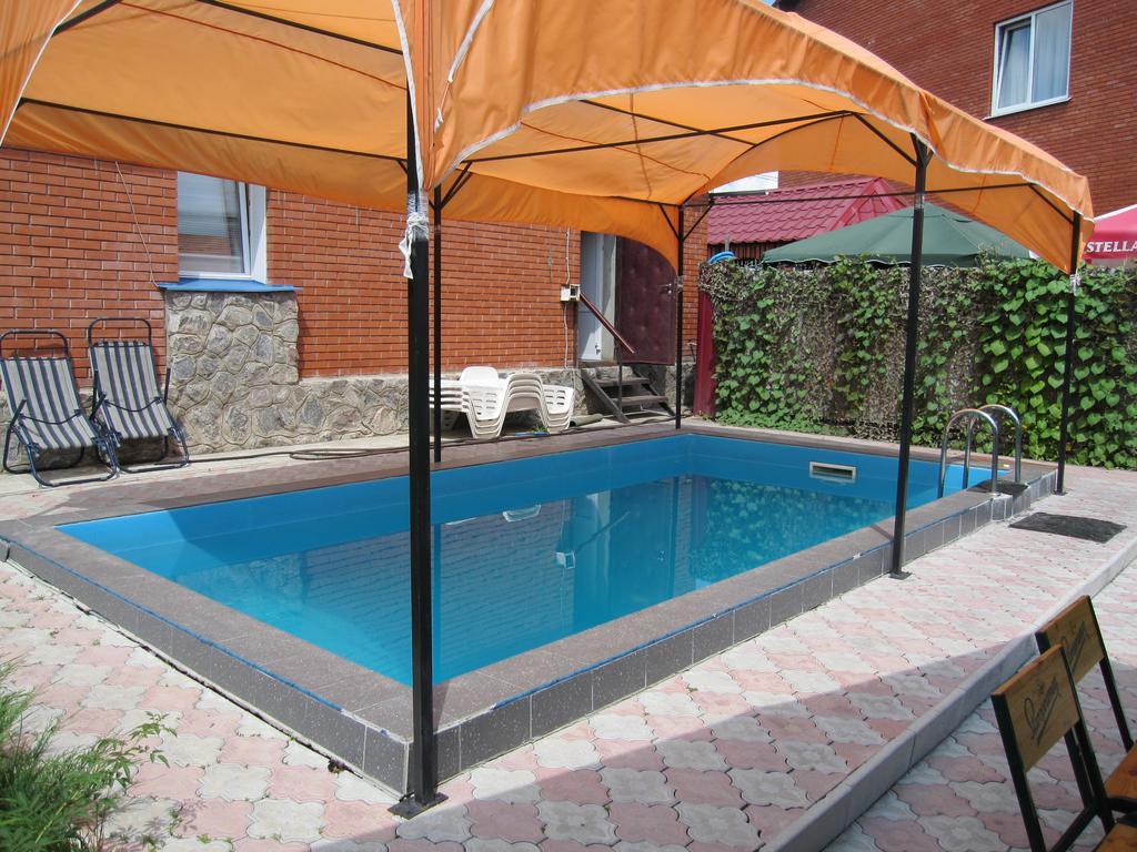 חארקיב Jaguar Hotel Complex מראה חיצוני תמונה